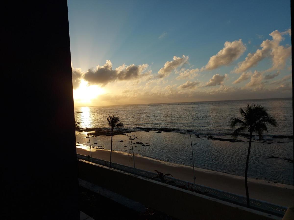 Apart-Hotel Na Praia Do Farol Da Barra Salvador Exterior foto