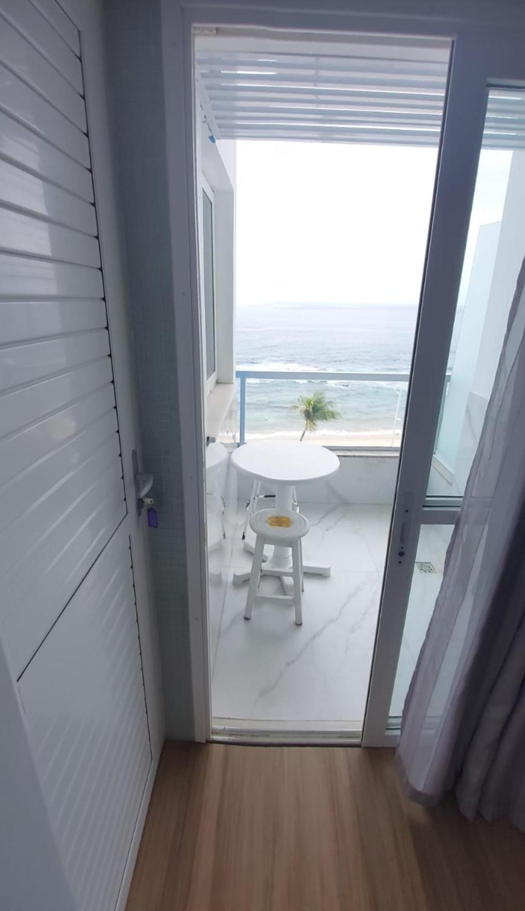 Apart-Hotel Na Praia Do Farol Da Barra Salvador Exterior foto